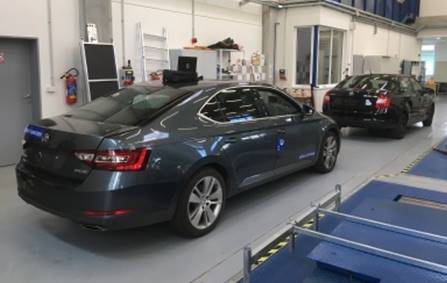Obsah obrázku auto, budova, silnice, exteriér

Popis byl vytvořen automaticky