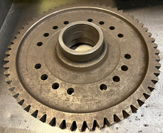 Obrázok, na ktorom je ozubené koleso, kovové výrobky, autosúčiastka, rotor
Obsah vygenerovaný pomocou AI môže byť nesprávny.